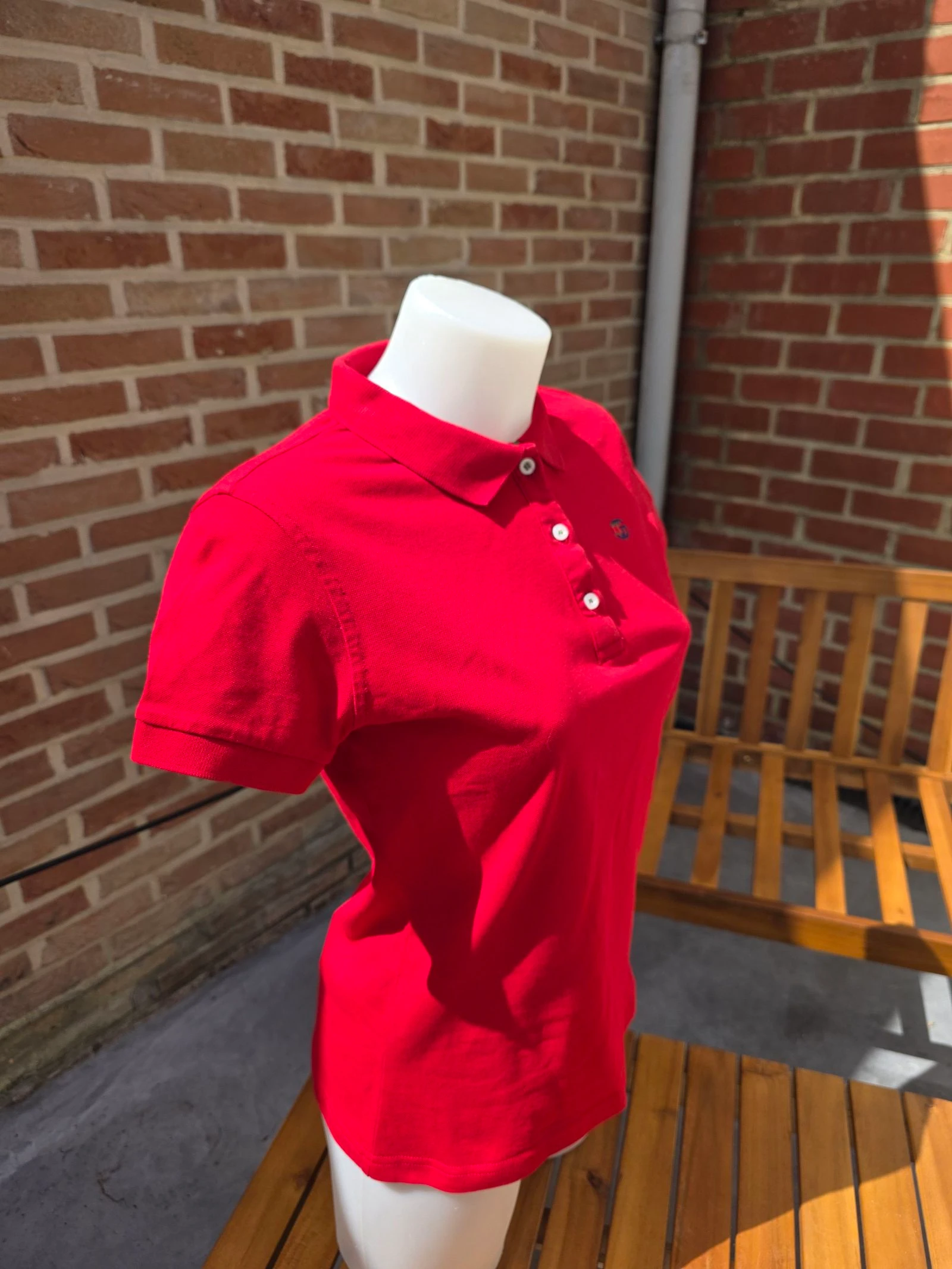 Women's red polo shirt – photo 3